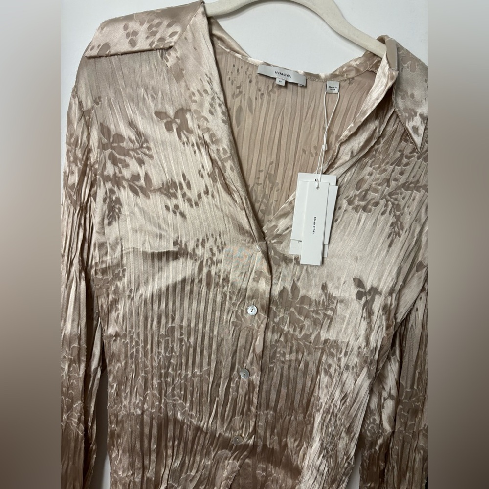 Vince Textured Blouse in gold